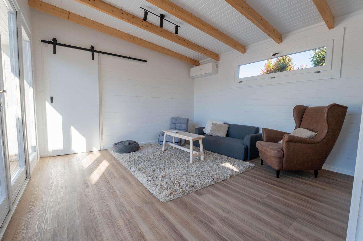 Dandenong Sprucescape cabin project